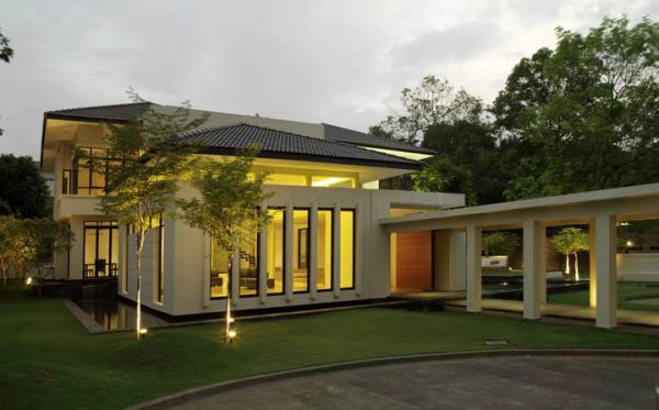 العمارة السكنية الحديثة المعروضة