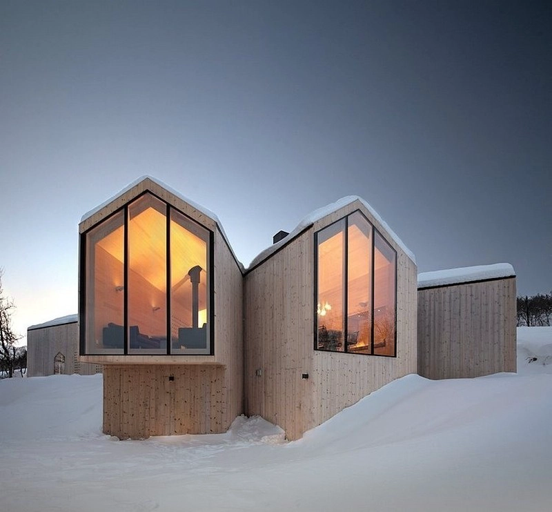 Mountain Holiday Home espone un approccio di design contemporaneo in Norvegia