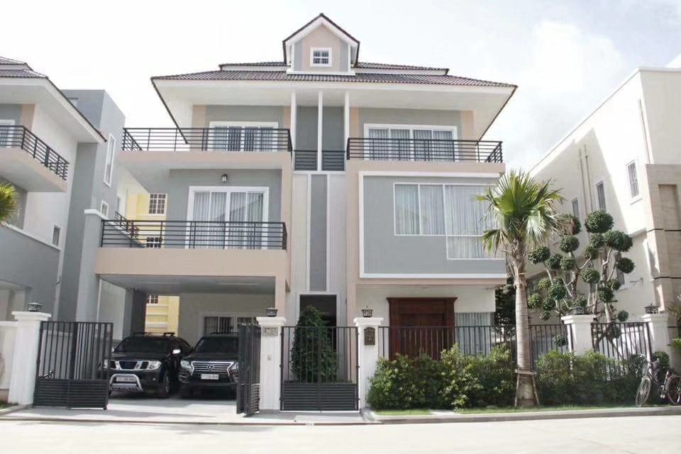 فيلا الجاهزة، وآخر واحد --- هيا توصي