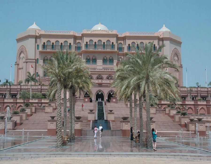 تخطط شركة نفط بروخ الإماراتية لبناء مصفاة بقدرة 12.5 مليون طن / سنة