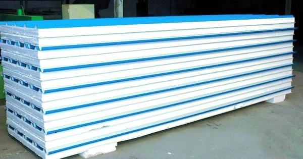 Günstiger Fabrikpreis Hausbaustoffe Vorgefertigte Kühler-Wandpaneele für den Außenbereich Sandwichplatte