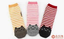How long can a pair of socks wear?