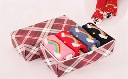 The legend of Rainbow Socks (three)