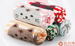 Winter, a woman how to choose a good socks to protect their feet?