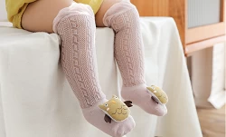 How to maintain cotton socks daily?
