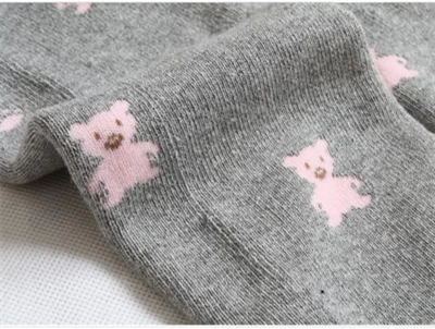OEM de la Chine chaussettes usine, vente en gros personnalisés haute de genou cartoon collants de tricotage