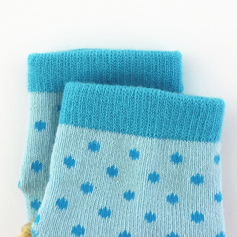 Китай лучший baby носки Производитель, пользовательские милые хлопок детские носки с медведь Кукла Украшение