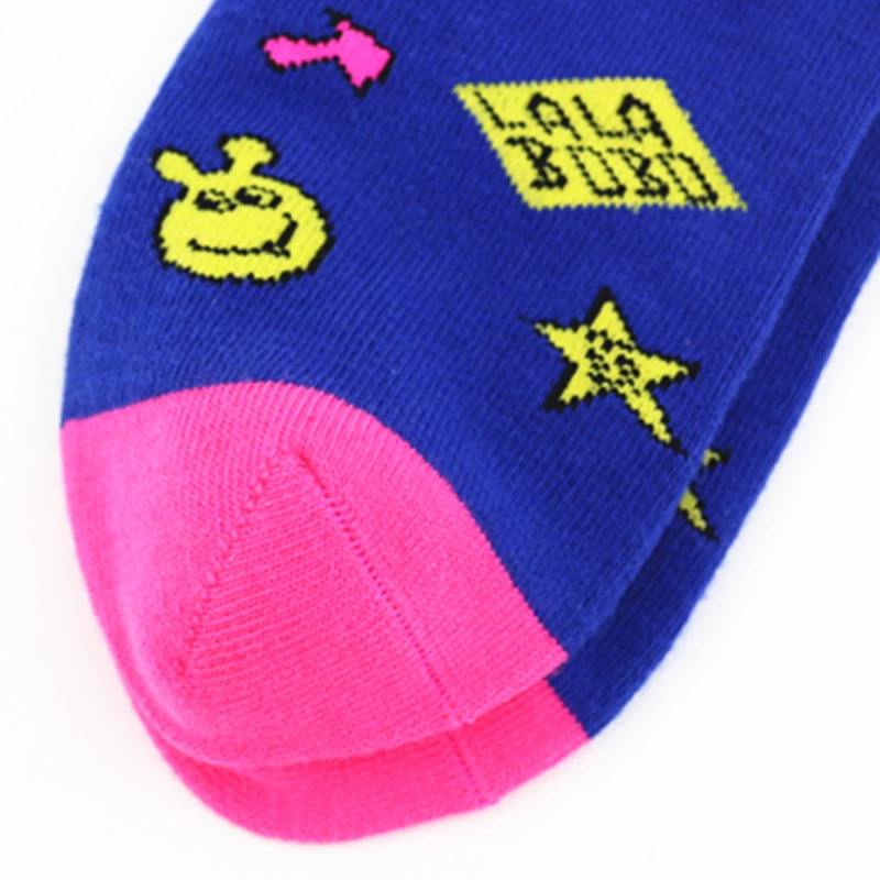 China best professional socks factory, customized different designs of fashion lady socks