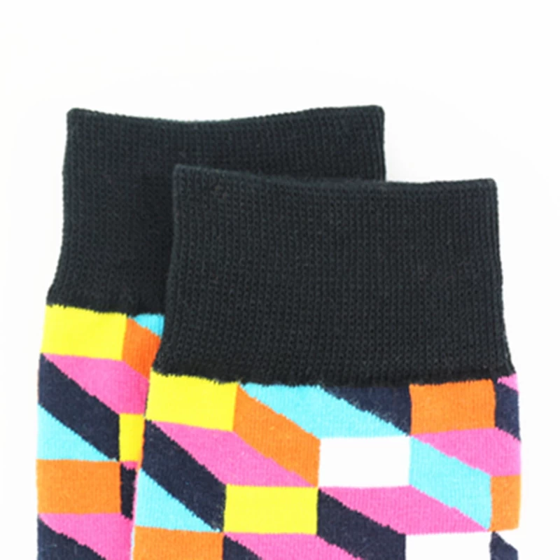 China best socks products maker  and expoter, wholesale fashion colorful cotton socks for men