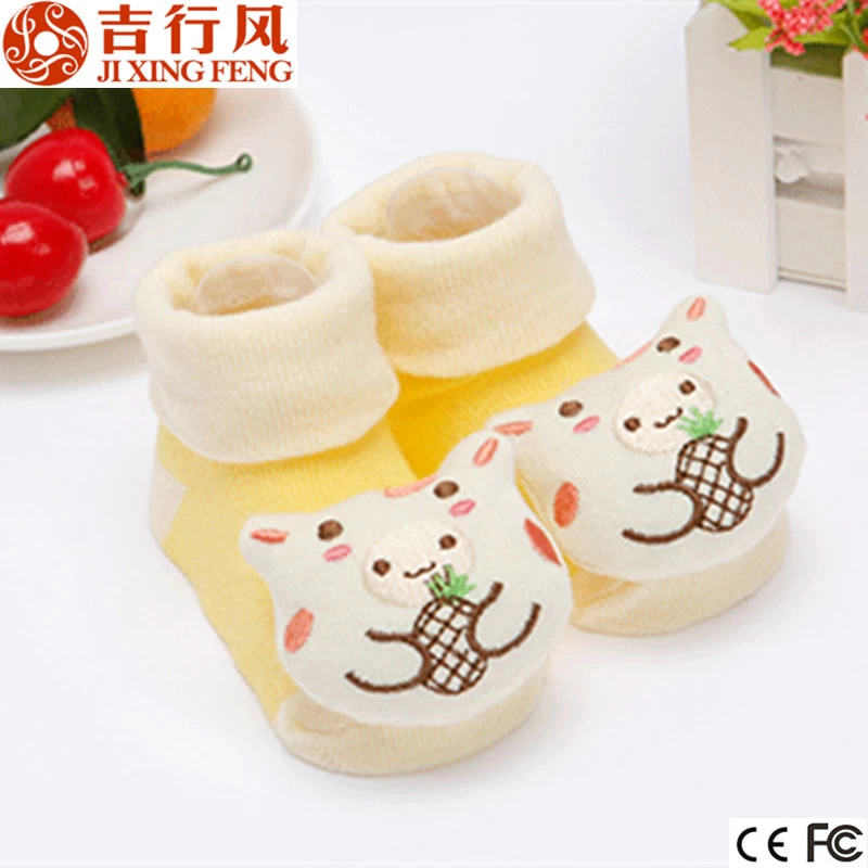 Chine chaussettes fabricant en gros Custom lapin populaire mignon anti-dérapant chaussettes bébé
