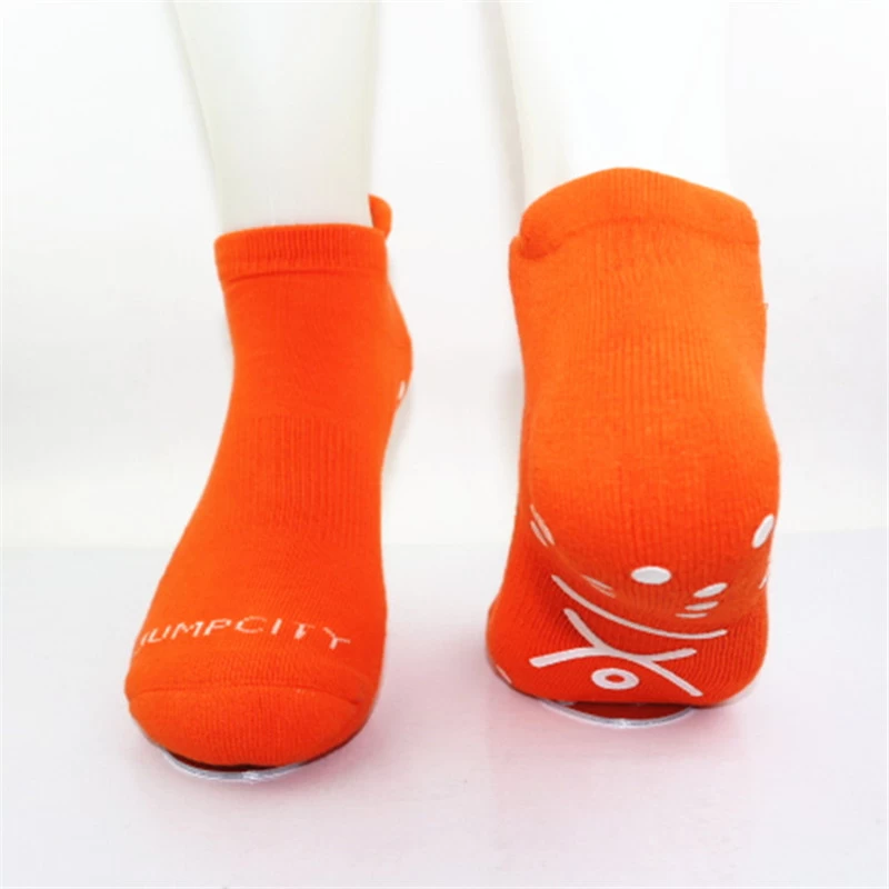 Personnalisé coton anti dérapant chaussettes avec le caoutchouc sur le fond, OEM/ODM Bienvenue