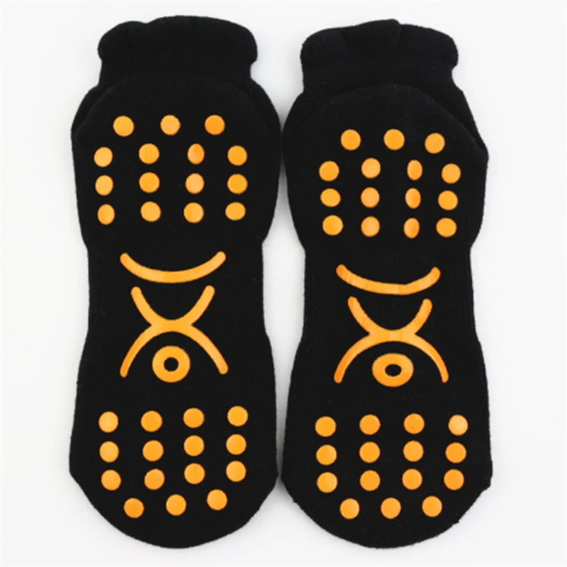 Nouveau design sauter sport anti dérapant chaussettes avec fond de terry, en coton, service d’OEM et d’ODM