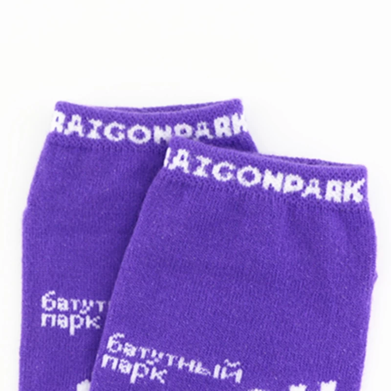 Professional socks maker in China,bulk wholesale non slip socks for trampoline park and yoga pilates