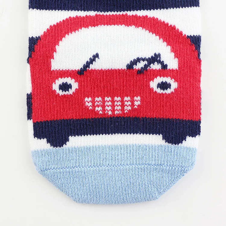 Fabricants de chaussettes conçues pour bébé, chaussettes de bébé basse coupées en vente fournisseur