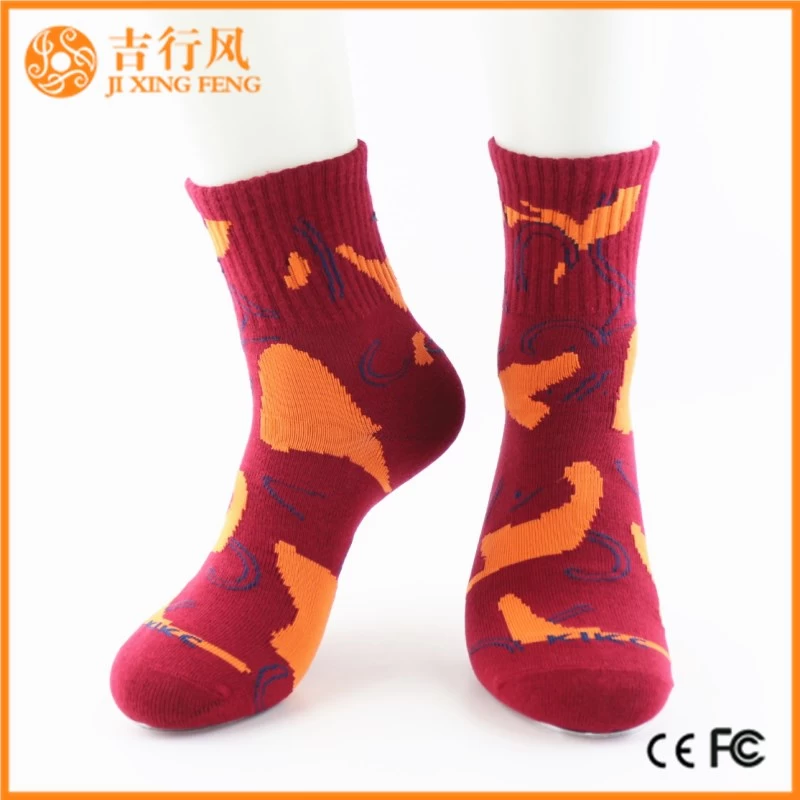 cheap cotton sport socks suppliers and manufacturers China custom fashion cotton men socks