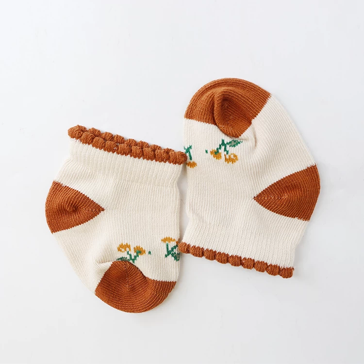 meilleur prix des chaussettes en tricot nouveau-né fabricant, chaussettes de bébé en coton peigné Fournisseurs