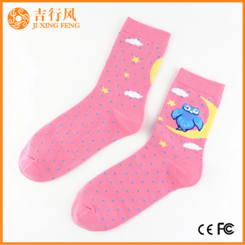 süße Cartoon Socken Frauen Großhändler benutzerdefinierte Baumwolle gestrickte Frauen Socke