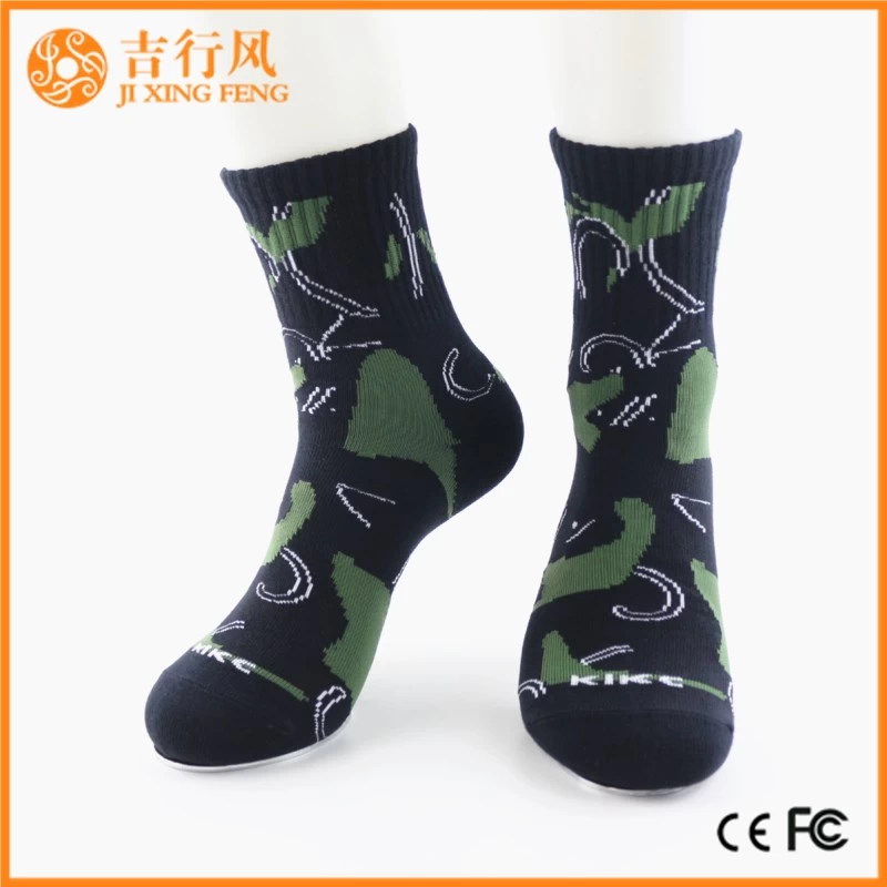 fashion cotton men socks suppliers and manufacturers China wholesale thick terry sport socks