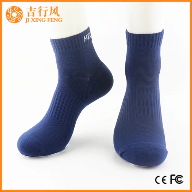 gestrickte Männer Sport Socken Lieferanten und Hersteller Großhandel trocken passen Socken