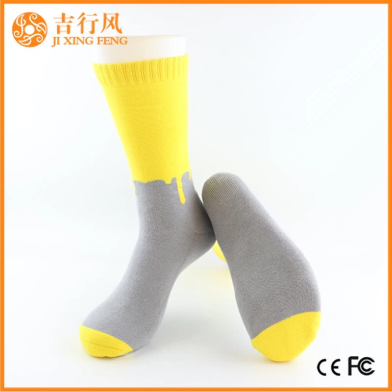 Männer Baumwollsocken Lieferanten Großhandel benutzerdefinierte Männer schwere Frottee Socken