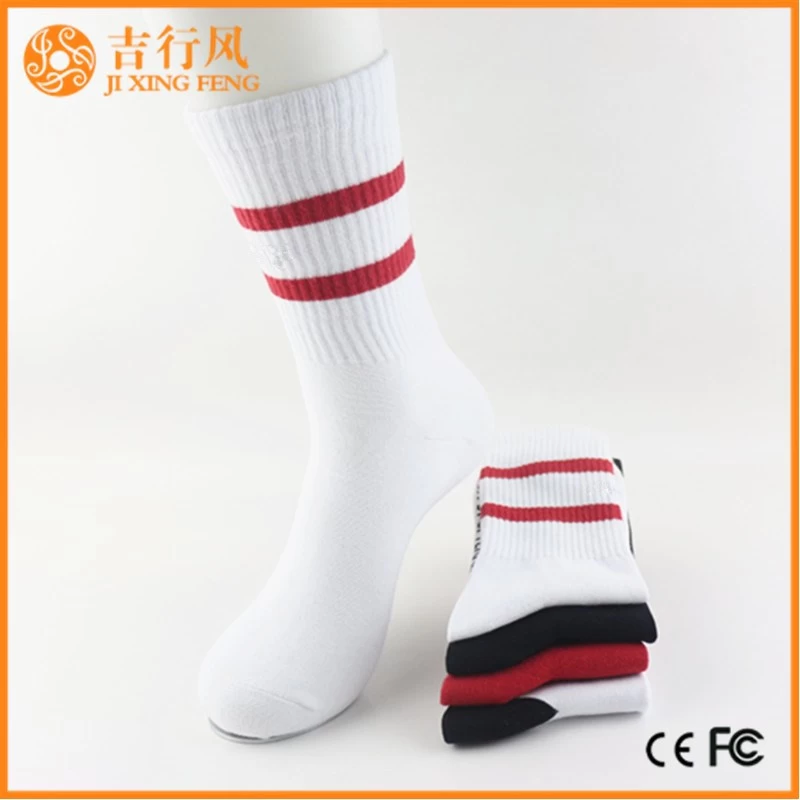Mens Baumwolle Sport Socken Lieferanten und Hersteller Großhandel benutzerdefinierte Männer modische Sportsocken