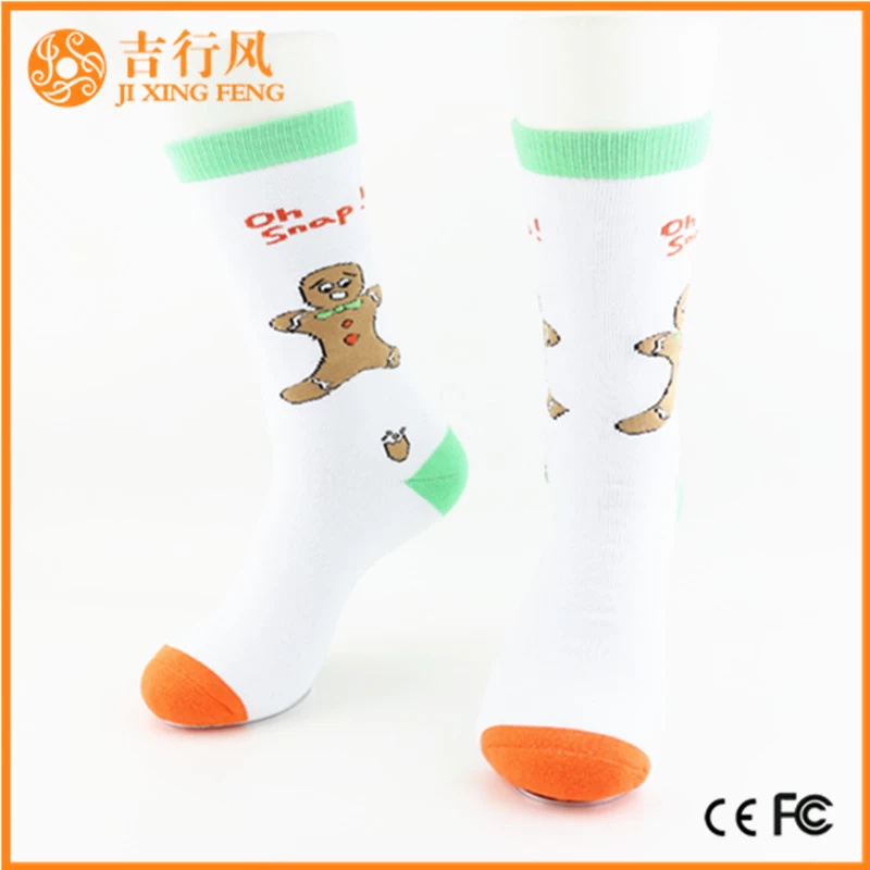 les chaussettes de sport longues fabricants fournissent des chaussettes de coton purifiées Chine