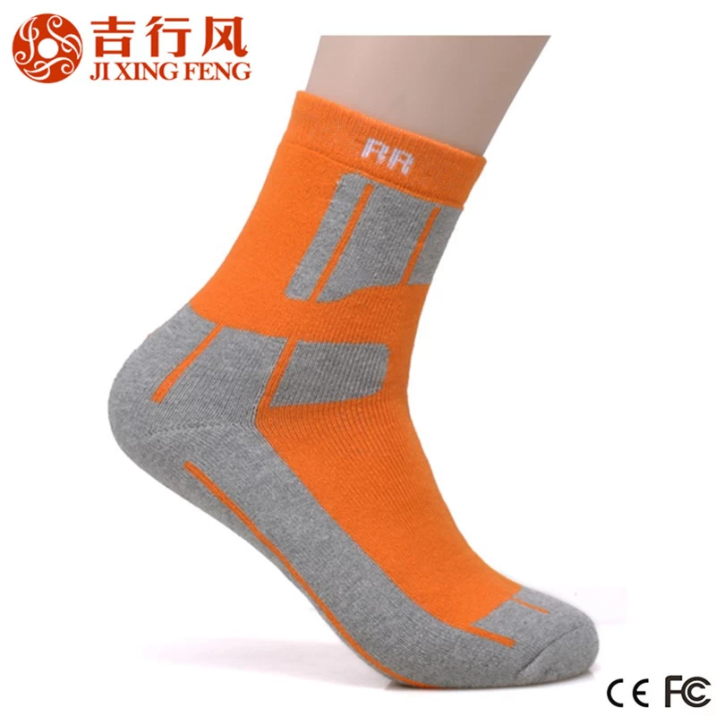 thick cotton socks suppliers and manufacturers produce green cotton sport socks