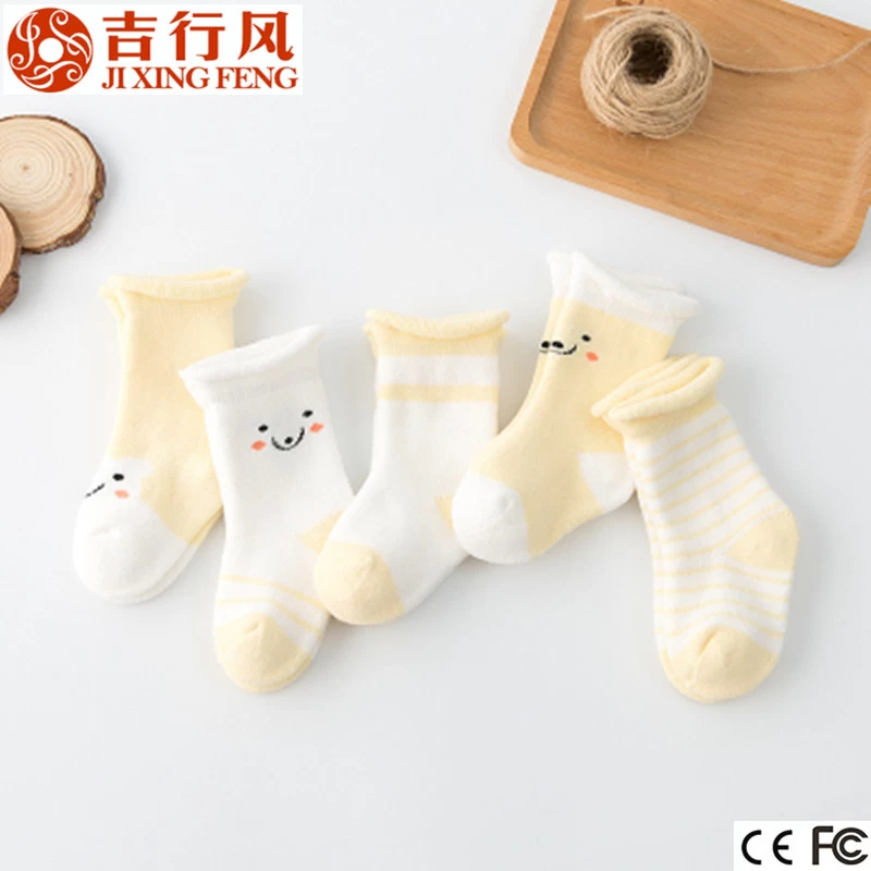 chaussettes de bébé d'hiver fournisseurs et fabricants produisent des chaussettes de bébé d'hiver de porcelaine