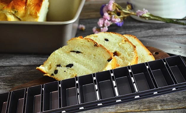 Estuche de personalización: molde de pan de 11 correas personalizado