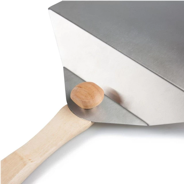 Cáscara de aluminio para pizza con mango de madera — TSPS02