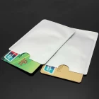 China RFID Bloqueio de Cartão de Bloqueio Anti-Theft Titular do Cartão de Crédito de Alumínio Mangas fabricante