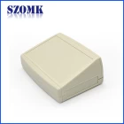 Chine Boîtier en plastique électronique de boîtier de bureau de haute qualité de SZOMK pour la boîte de contrôle de conception de carte PCB / 108 * 152 * 54mm / AK-D-21 fabricant