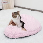 China Pleite Eierdesign Haustier Schlafsack Nette gemütliche Katze Sack Winter Haustier Höhle Bett Für Welpe Hersteller