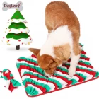 Chine Cadeau de Noël Cadeau d'animal de compagnie Tapis de nez avec jouet à mâcher Jouets pour chiens pour Noël fabricant