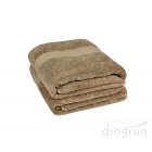 China Extra Large Luxury Cotton Bath Towel Soft  Absorbent Bath Sheet For Hotel manufacturer