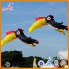 China 2017 nieuwe ontwerp opblaasbare neushoornvogel vliegers tonen vlieger uit de vlieger fabriek fabrikant