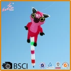 China Hot koop kleurrijke lente zomer outdoor plezier spel speelgoed lange staart maki opblaasbare zachte kite fabrikant