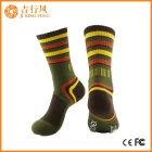China mode gebreide sport sok maker groothandel aangepaste katoenen compressie sport sokken fabrikant