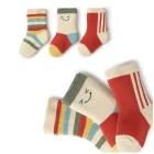 Китай Ребристые носки новорожденного экспортер, детские хлопчатобумажные милые носки поставщиков, пользовательский милый дизайн ребенка носок производителя