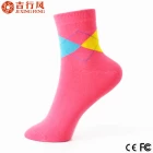 China wholesale hot sale popular styles of women cotton argyle socks manufacturer