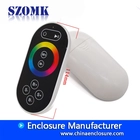 Chine Boîtier électronique en plastique de contrôleur fixé au mur coloré de contrôleur de RVB / 114 * 55 * 25mm / AK-H-72 fabricant