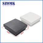 Chine SZOMK 80 x 80 x 27 mm usine de boîtier en plastique sur mesure de jonction carrée fabricant