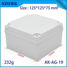 China Szomk Kleines quadratisches Gehäuse IP66 wasserdichter Anschlusskasten AK-AG-19 125 * 125 * 75mm Hersteller