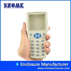 الصين الضميمة المحمولة البلاستيكية لمربعات 2 AA بطارية الالكترونيات تقاطع AK-H-24 الصانع