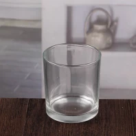 China Glas kandelaars bulk transparante ronde kaarsenhouders kleine glazen kandelaar kaarsenhouders fabrikant fabrikant