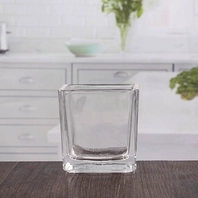 China Kleine klare Glas Teelicht Halter quadratischen Glas Kerzenhalter Großhandel Hersteller