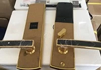 hotel key card lock and hotel room safe order sent to customer