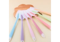 Presentazione del cucchiaio in silicone: il perfetto compagno di cucina