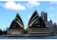 O que é o vidro usado para construir a casa de ópera de Sydney?