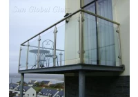 Che il vetro tipo verrà utilizzato per sigillare il balcone?